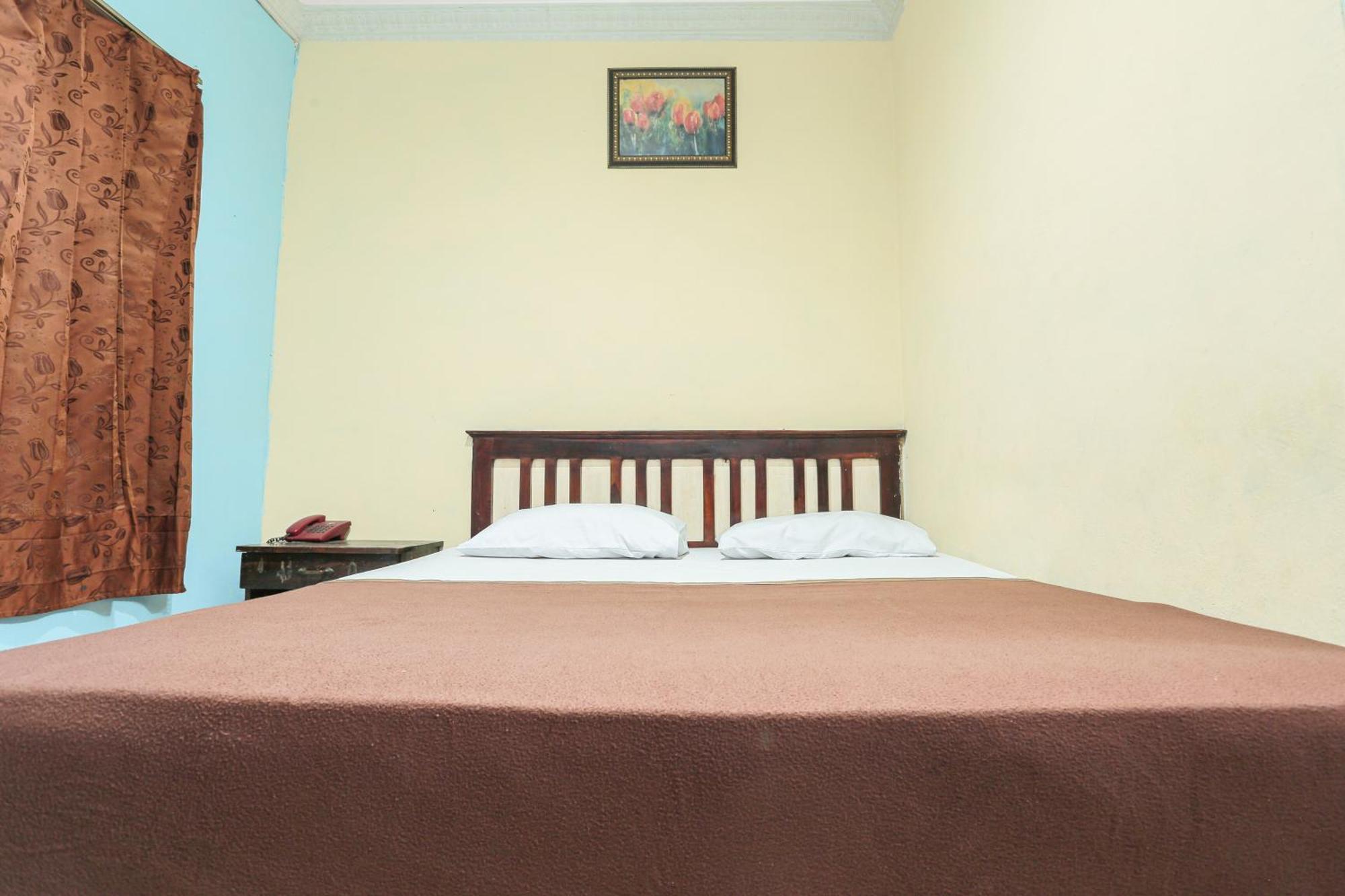 Hotel Fortuna Parepare Esterno foto