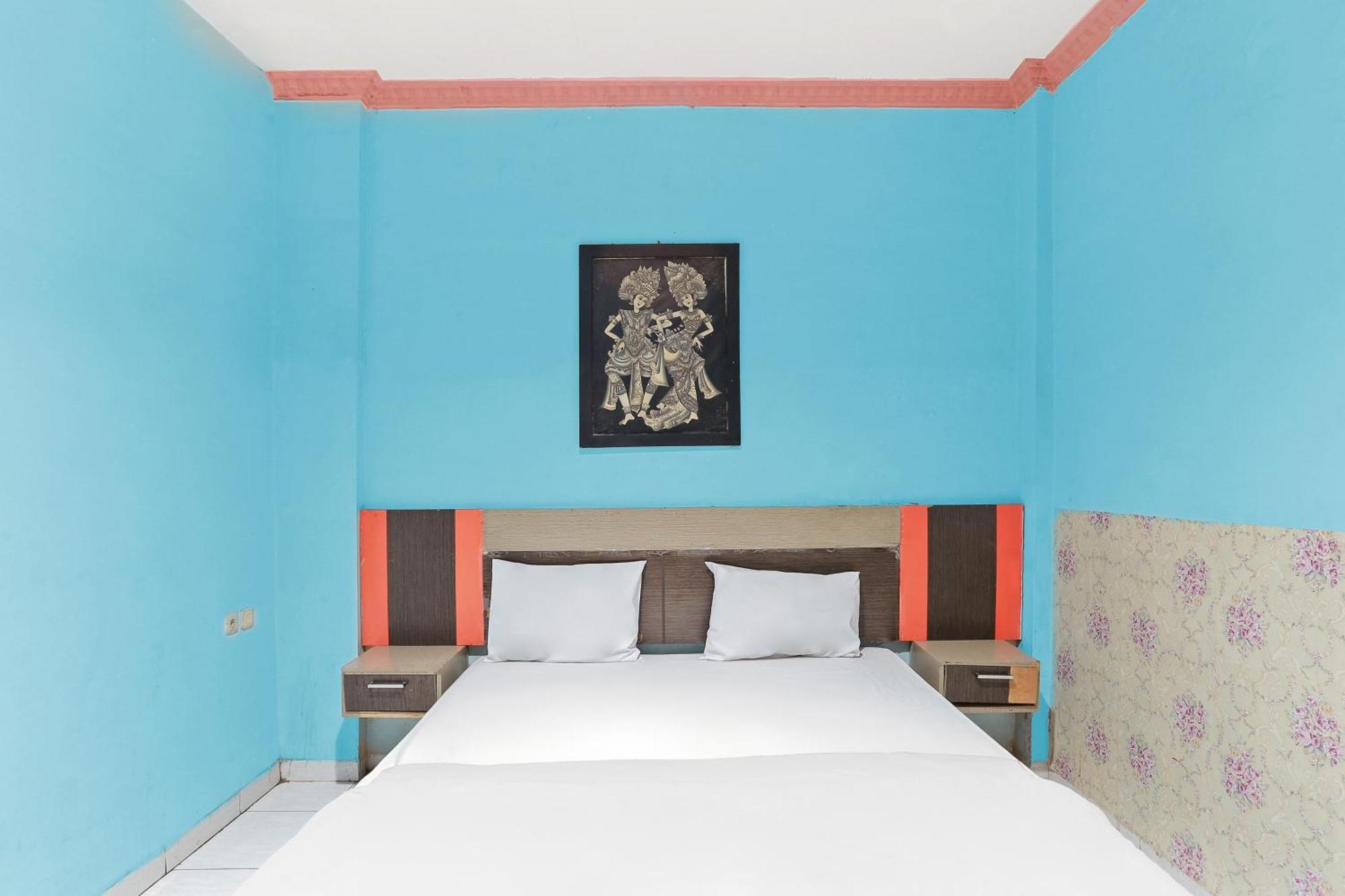 Hotel Fortuna Parepare Esterno foto